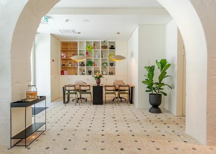 D'Alma Boutique Hotel